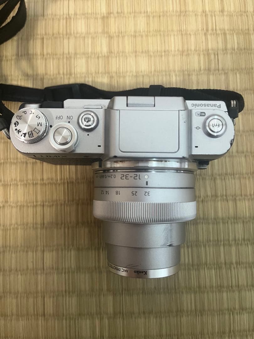 Panasonic LUMIX DMC-GF7 ミラーレス一眼