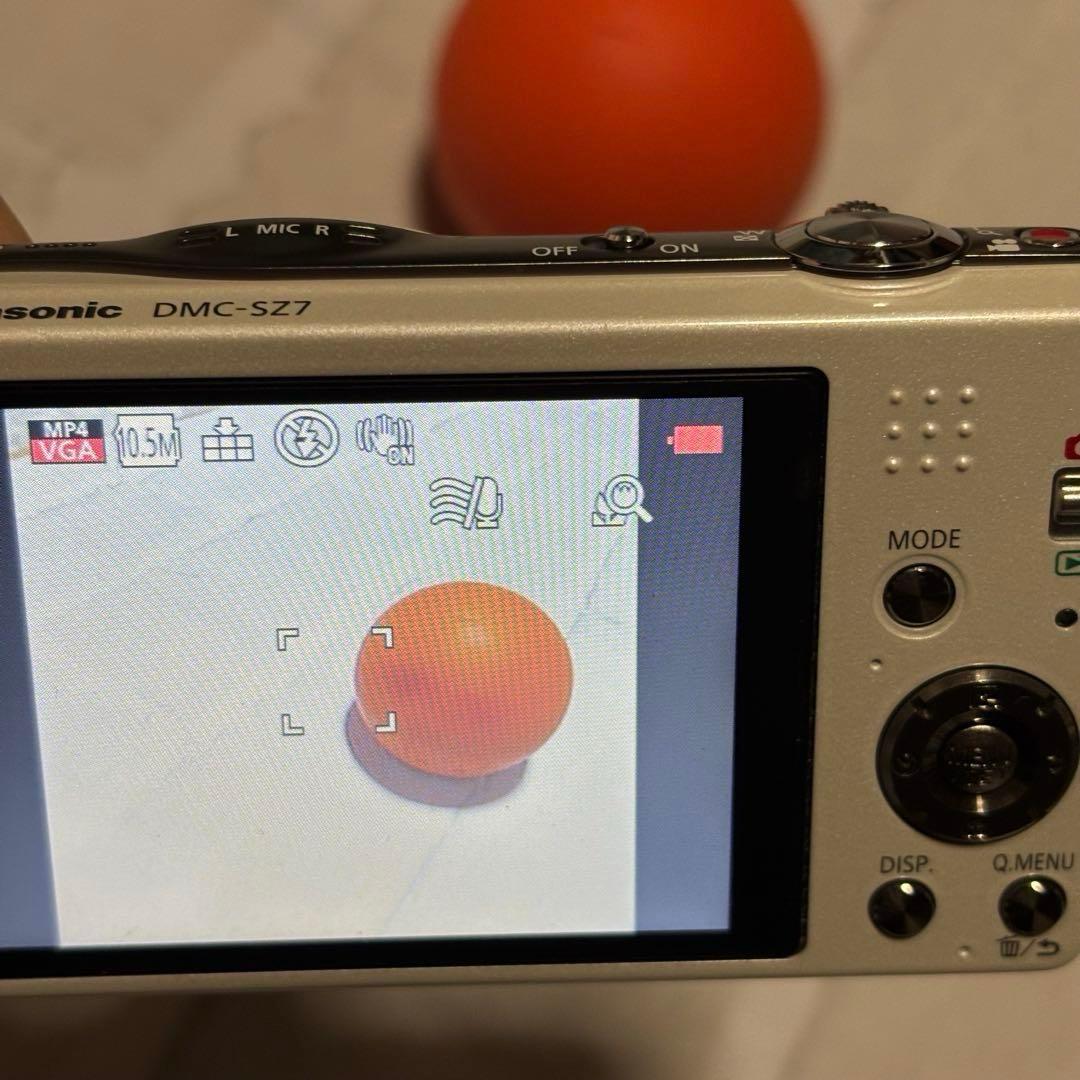 Panasonic デジカメ　LUMIX DMC-SZ7 ホワイト