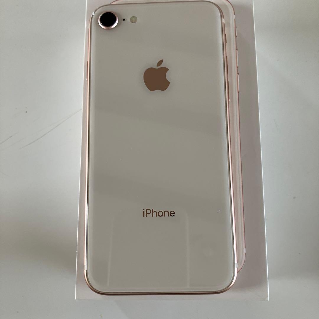 Apple iPhone 8 4.7インチ