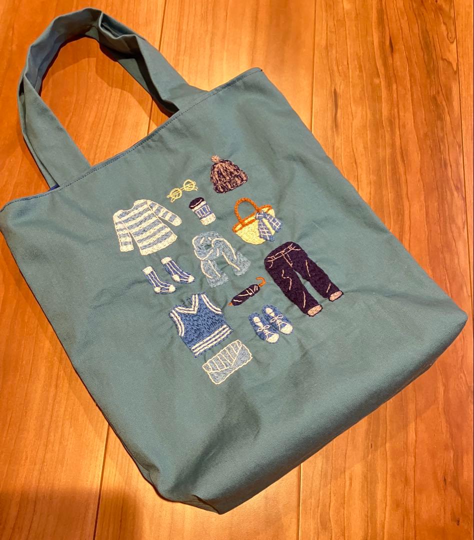 いいみさん☺︎ 刺繍　文房具　日常アイテム　巾着　トートバッグ　ハンドメイド
