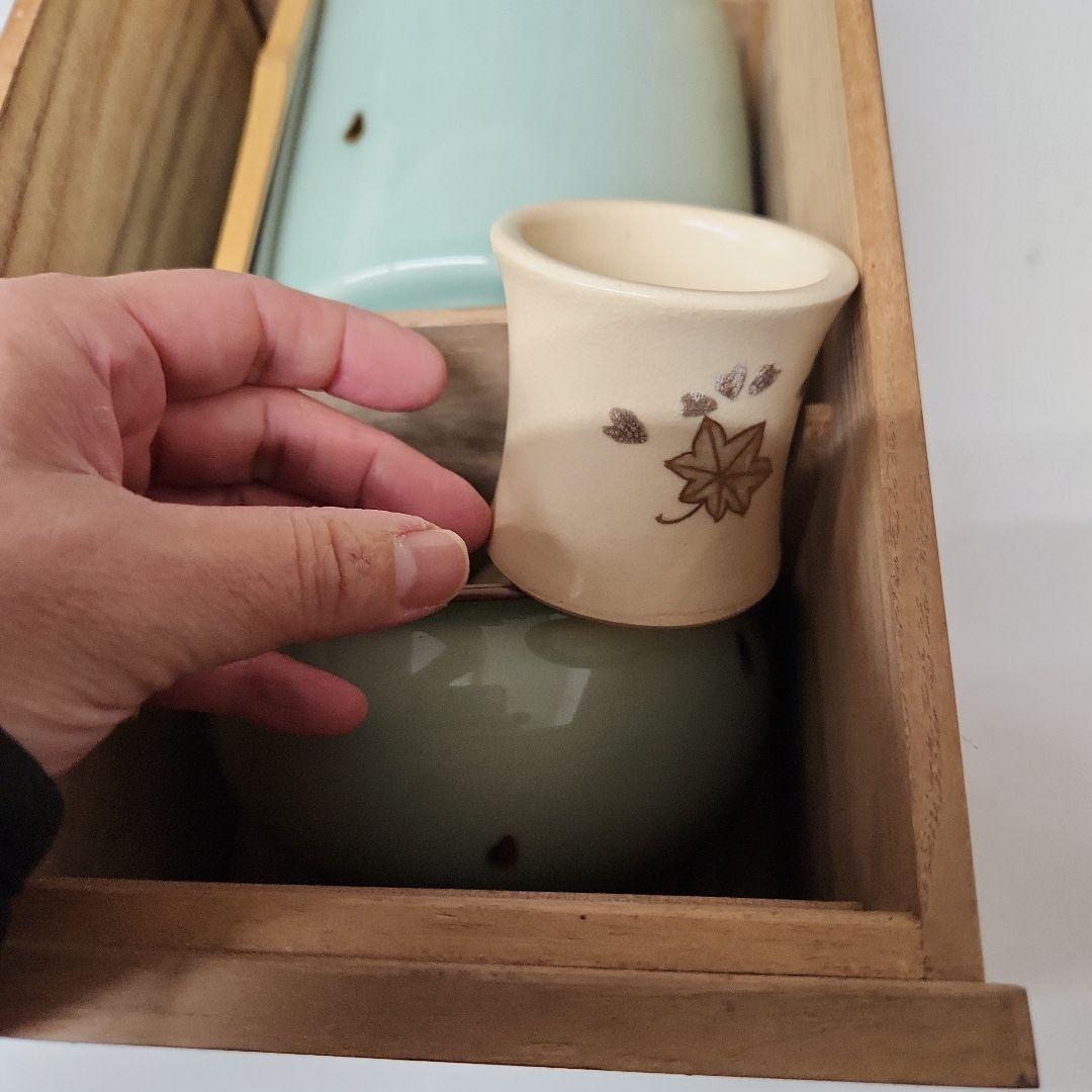 茶道具セット 青色茶碗 緑色茶入れ　未使用