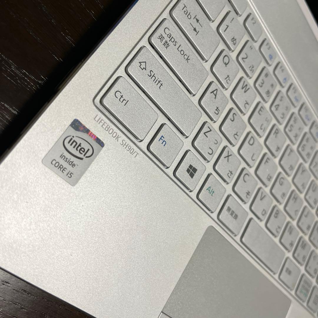 富士通　LIFEBOOK SH90/T