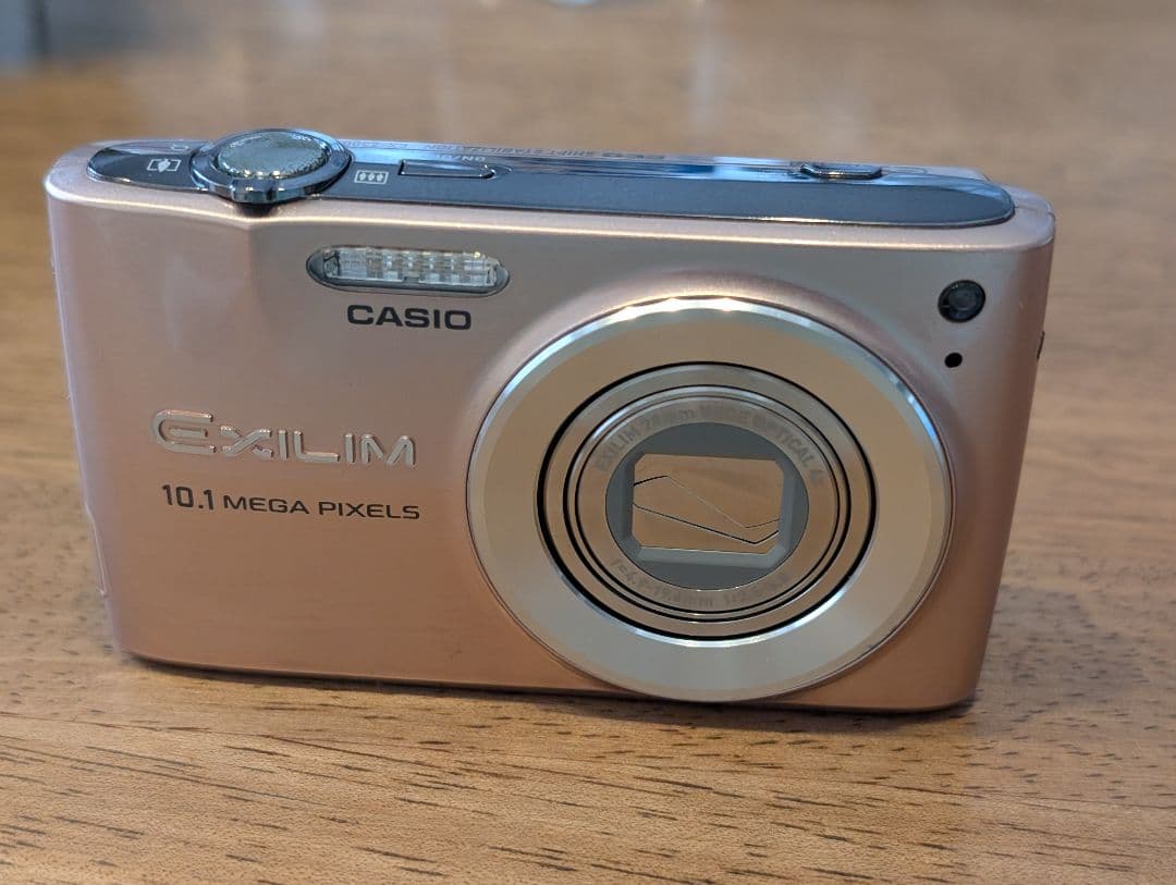 カシオ　CASIO EXILM EX-Z300 ピンク デジカメ コンデジ