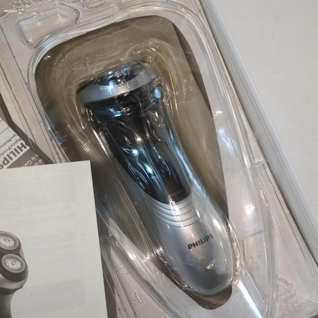【未使用】Philips パワータッチ　電気シェーバー　PT729CC