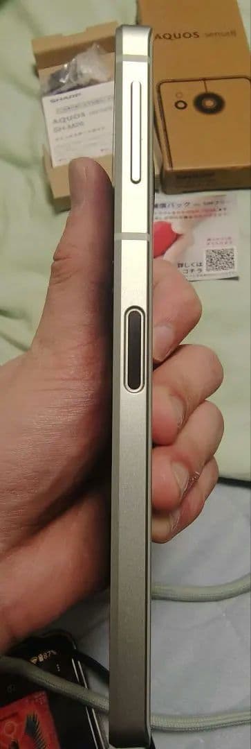 【訳あり】【おまけ付き】AQUOS sense8 SH-M26 ペールグリーン