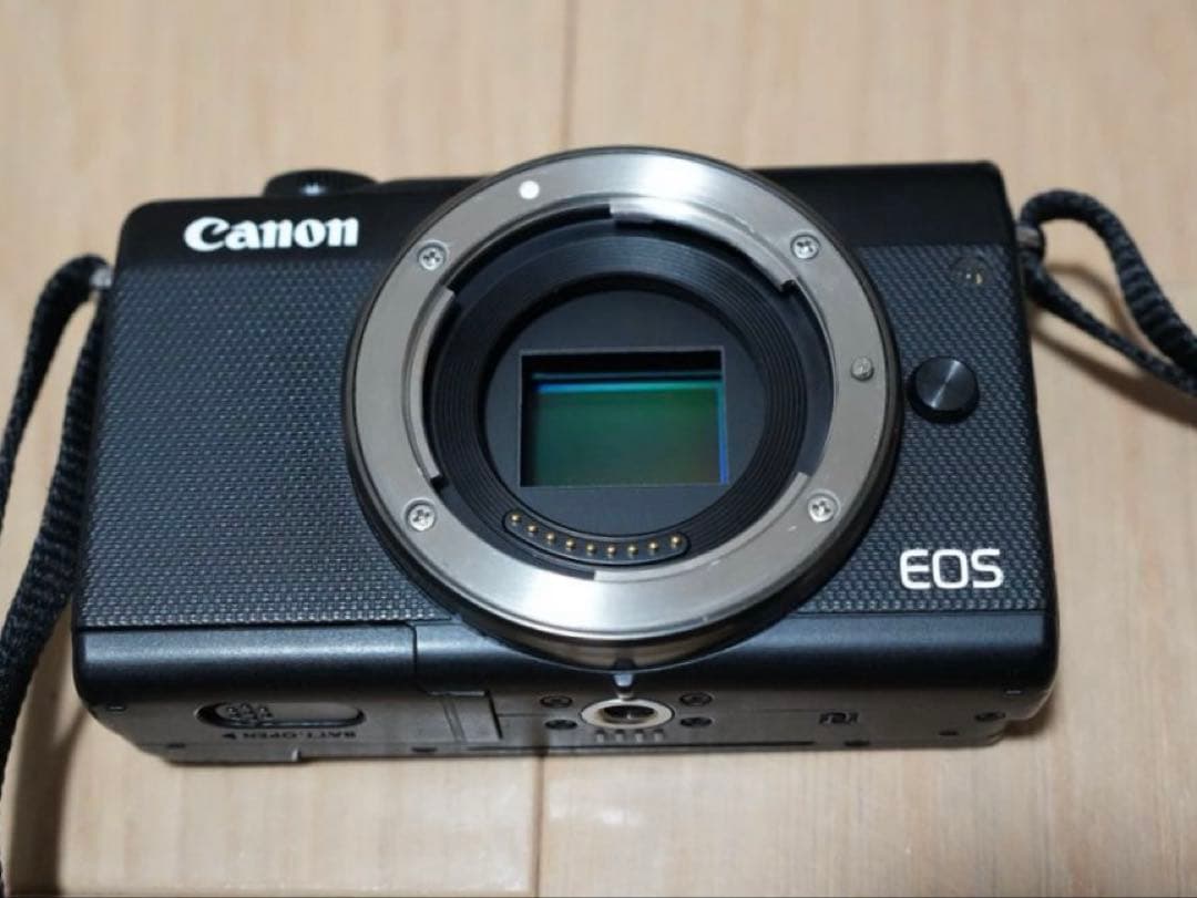 【訳あり】Canon EOS M100 単焦点レンズセット