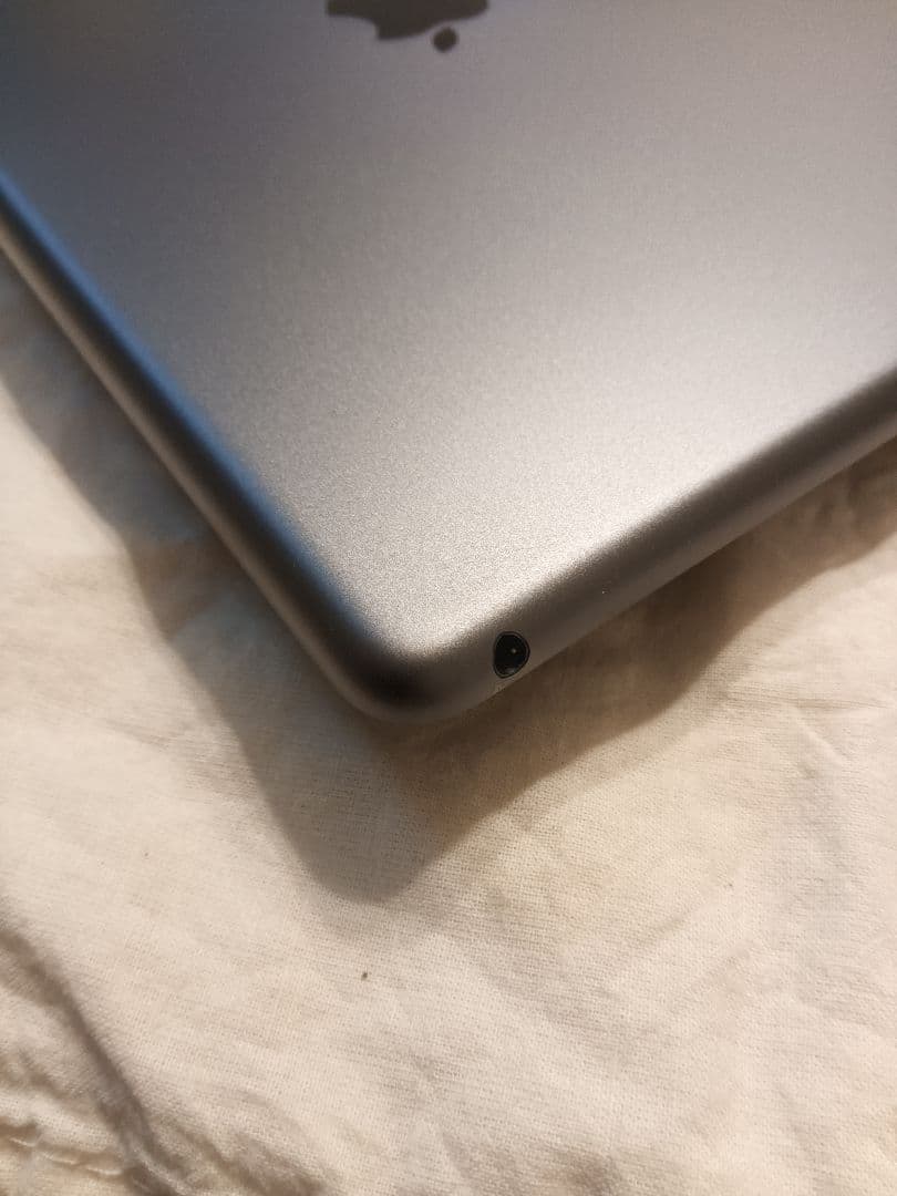 超美品 iPad 第8世代 バッテリー97%