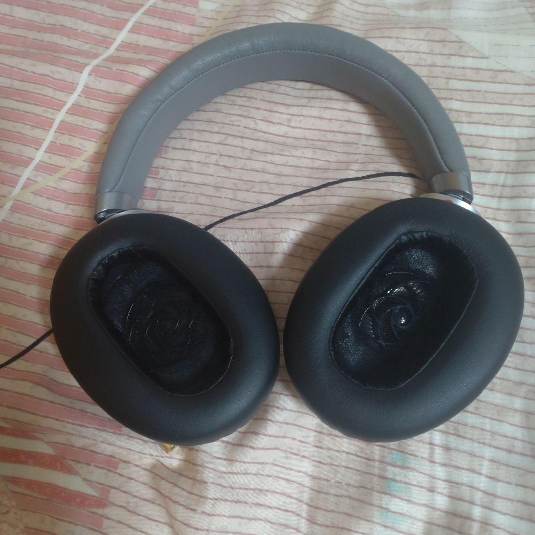 ヘッドホン SONY MDR 1AM2