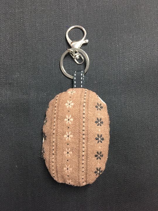 刺繍　ブルドッグ　キーホルダー