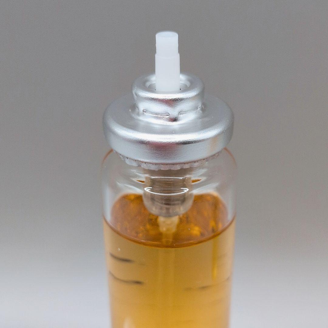 【未使用保管品】CHANEL シャネル　チャンス ツィスト&スプレイ20ml