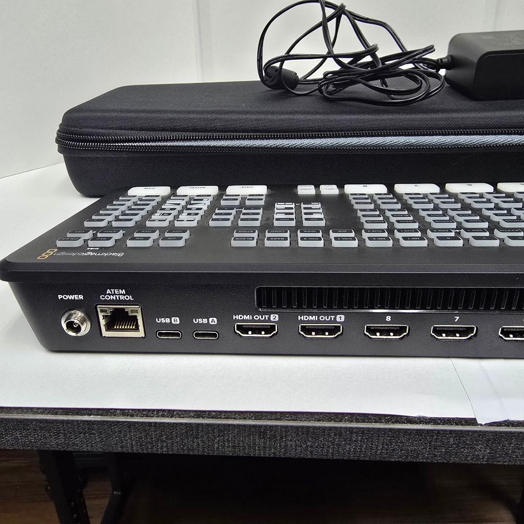 ATEM Mini Extreme ISO ライブスイッチャー　ケース付き