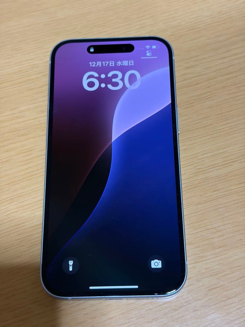 iPhone 15 128GB 本体
