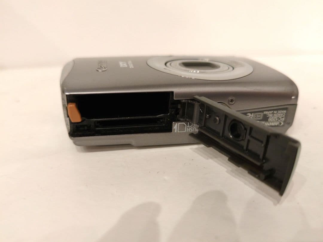 【ジャンク】Canon IXY DIGITAL 900IS デジカメ