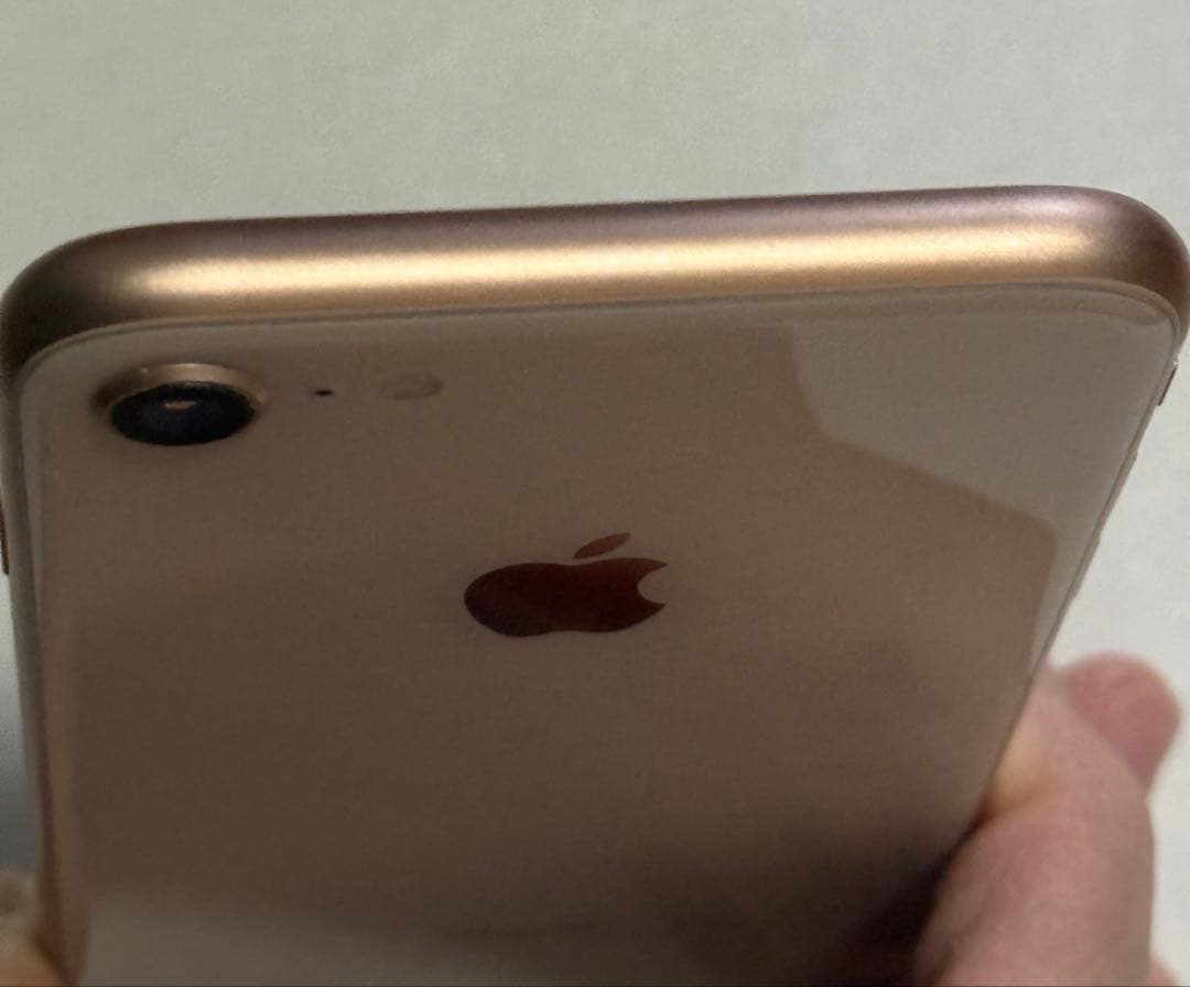 Apple iPhone 8 ゴールド 256gb 本体　SIMフリー