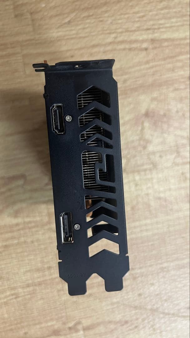 Radeon グラフィックボード 6500xt