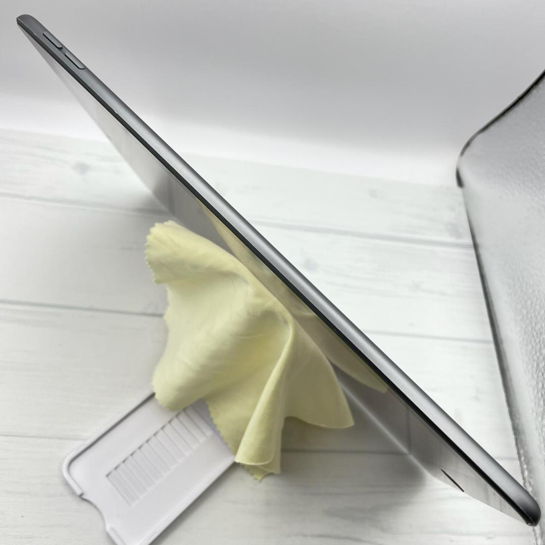 【美品】BT84% Air 第3世代 フォルム＋キーボードケース＋ペンシル