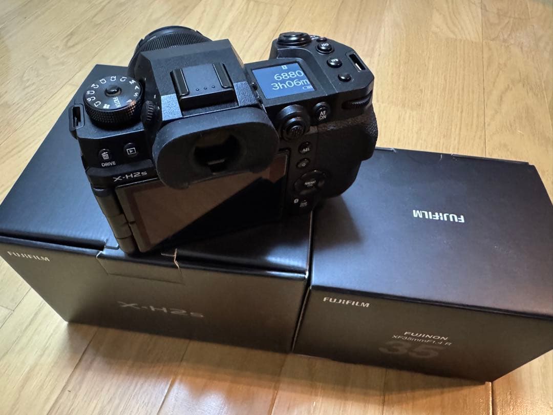 【新品同様品】FUJIFILM X-H2s ＋ レンズ XF35mmF1.4 R