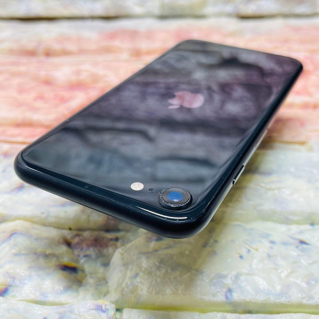 SIMフリー iPhoneSE2 64GB ブラック 新品バッテリ－