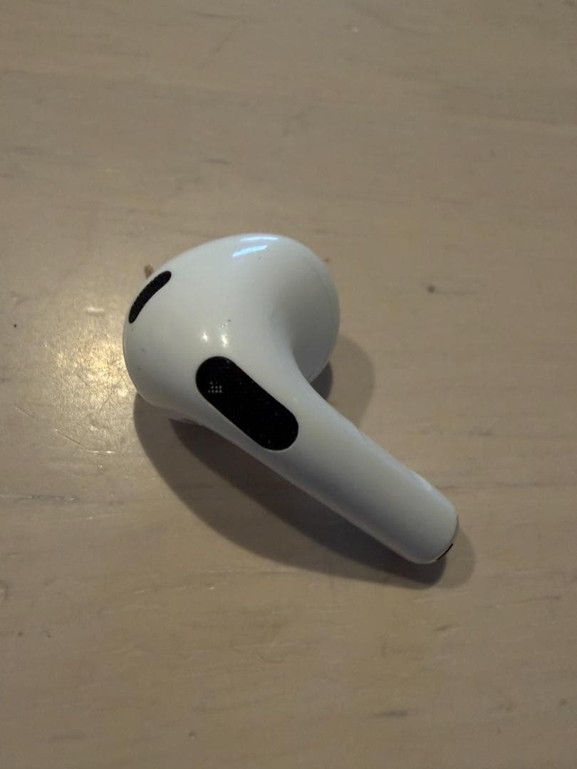 AirPods iFace ワイヤレスイヤホン 本体 ケース付き第三世代
