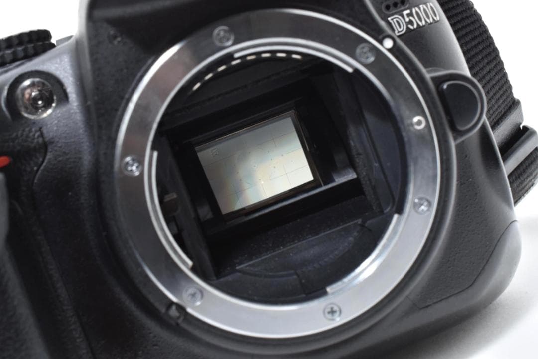 ★美品★Nikon ニコン D5000 ボディ #21516