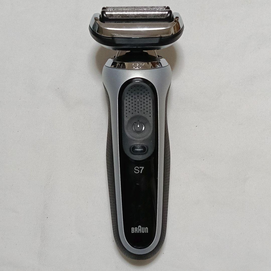 ブラウン Braun シリーズ7 電気シェーバー 洗浄機付き♡B72