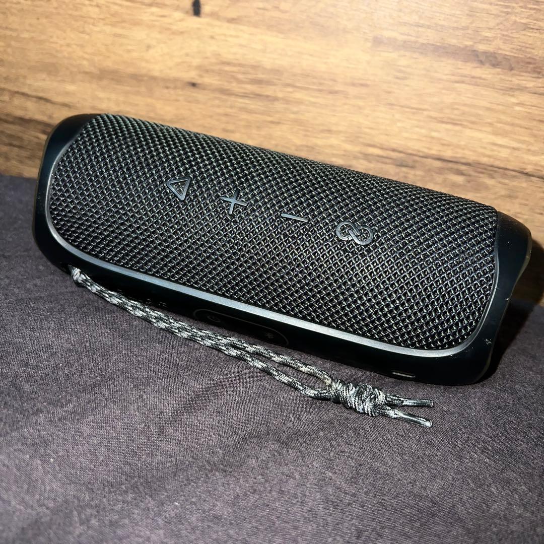 JBL FLIP5 スピーカー ブラック 防水機能付き