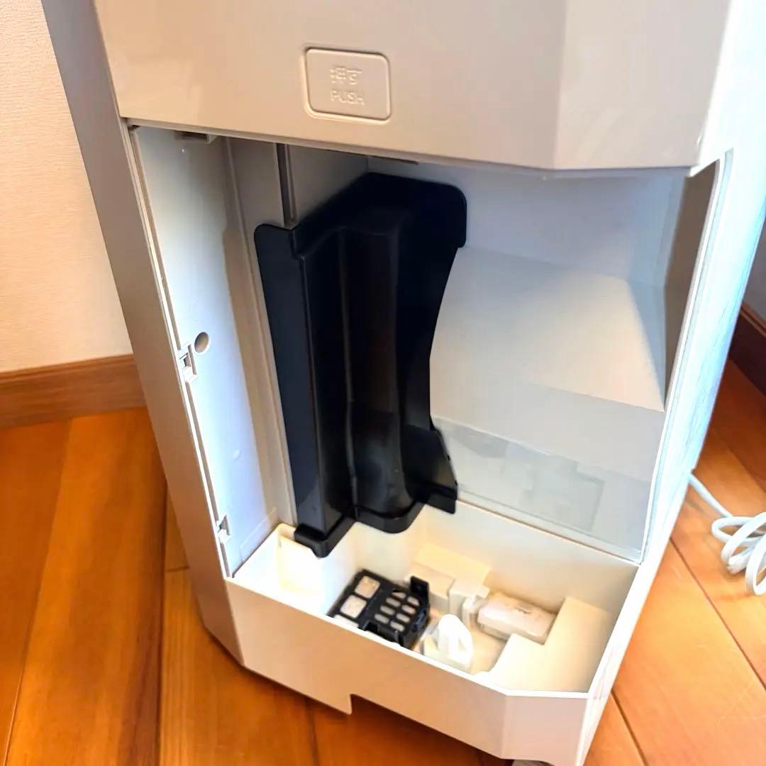 ［美品］Panasonic 加湿空気清浄機F-VXK90
