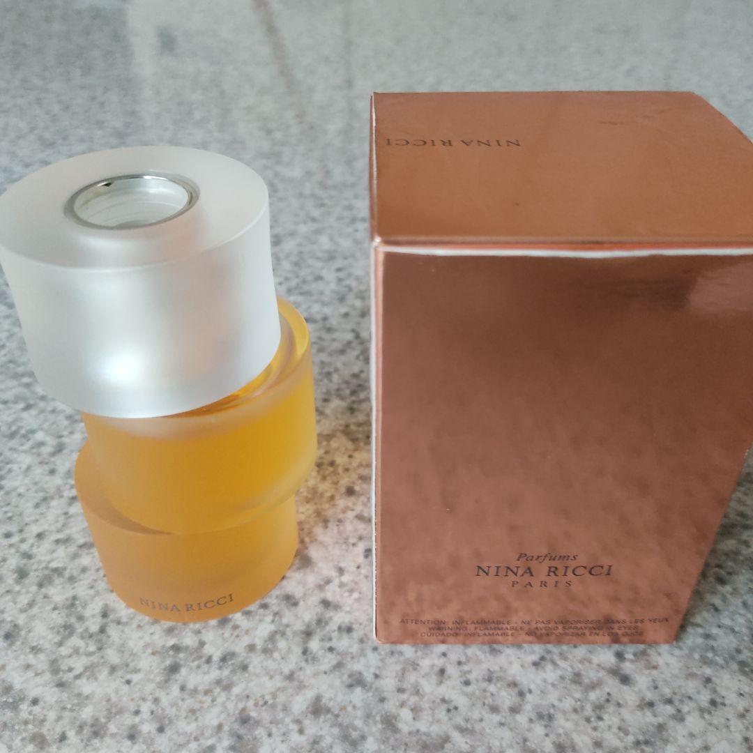 Nina Ricci Premier Jour 香水