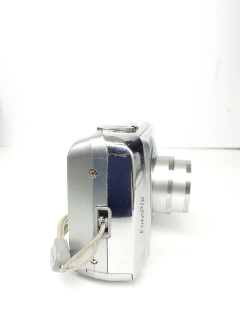 良品FUJIFILM finepix A800　単３電池ver.