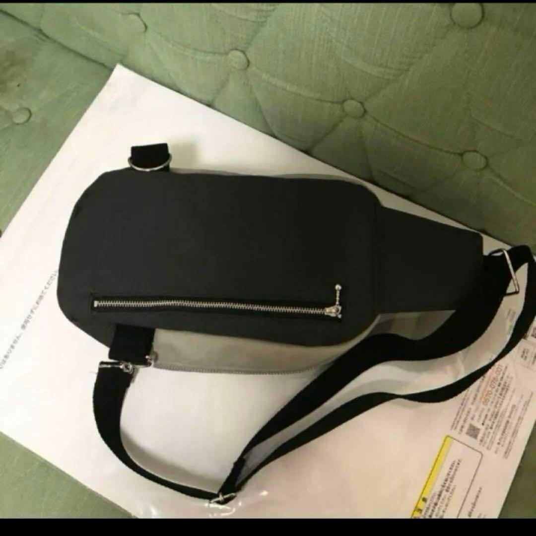 ミナペルホネン　ハンドメイド　BOXタイプボディバッグ　シンフォニーグレー