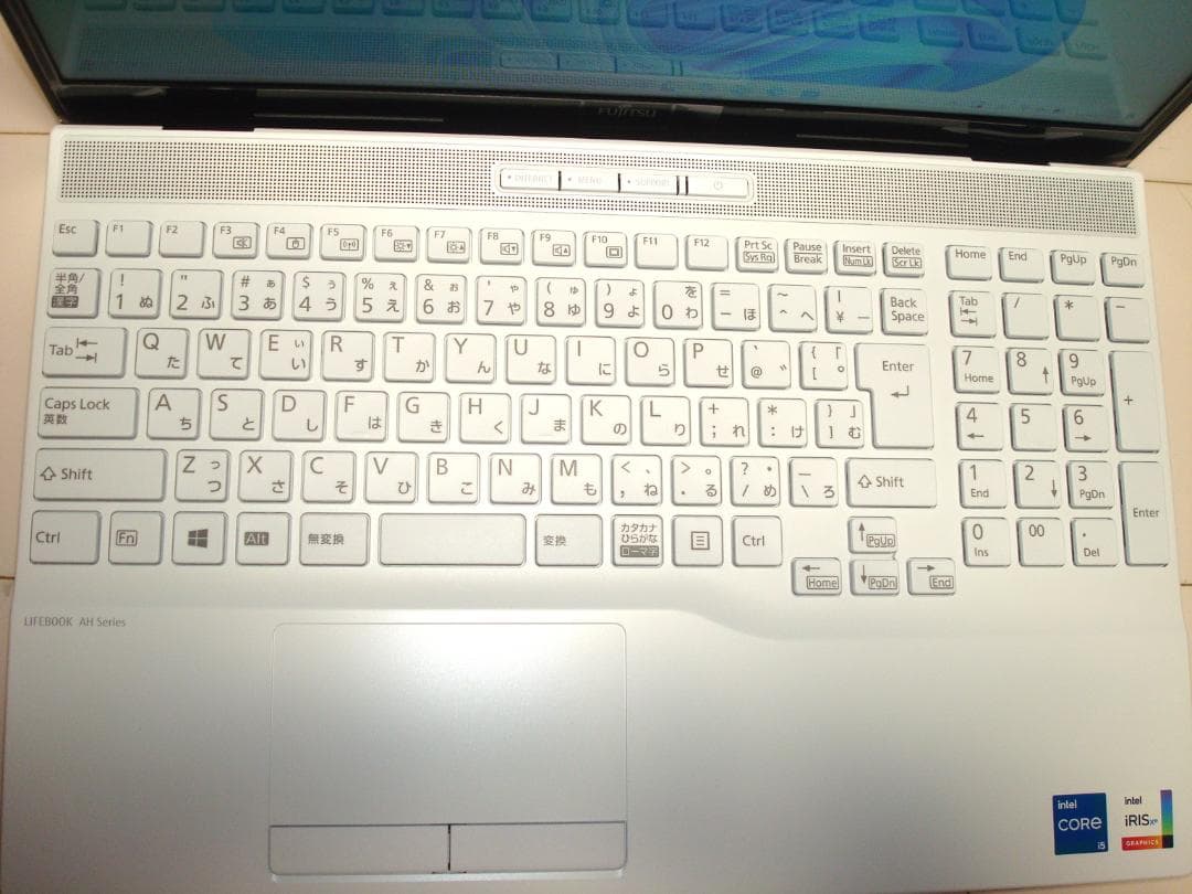 富士通Core i5 第11世代　LIFEBOOK　AH46/F メモリ8GB