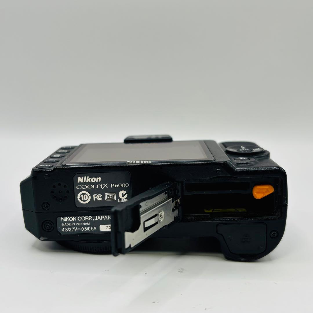 ニコン Nikon クールピクス COOLPIX P6000