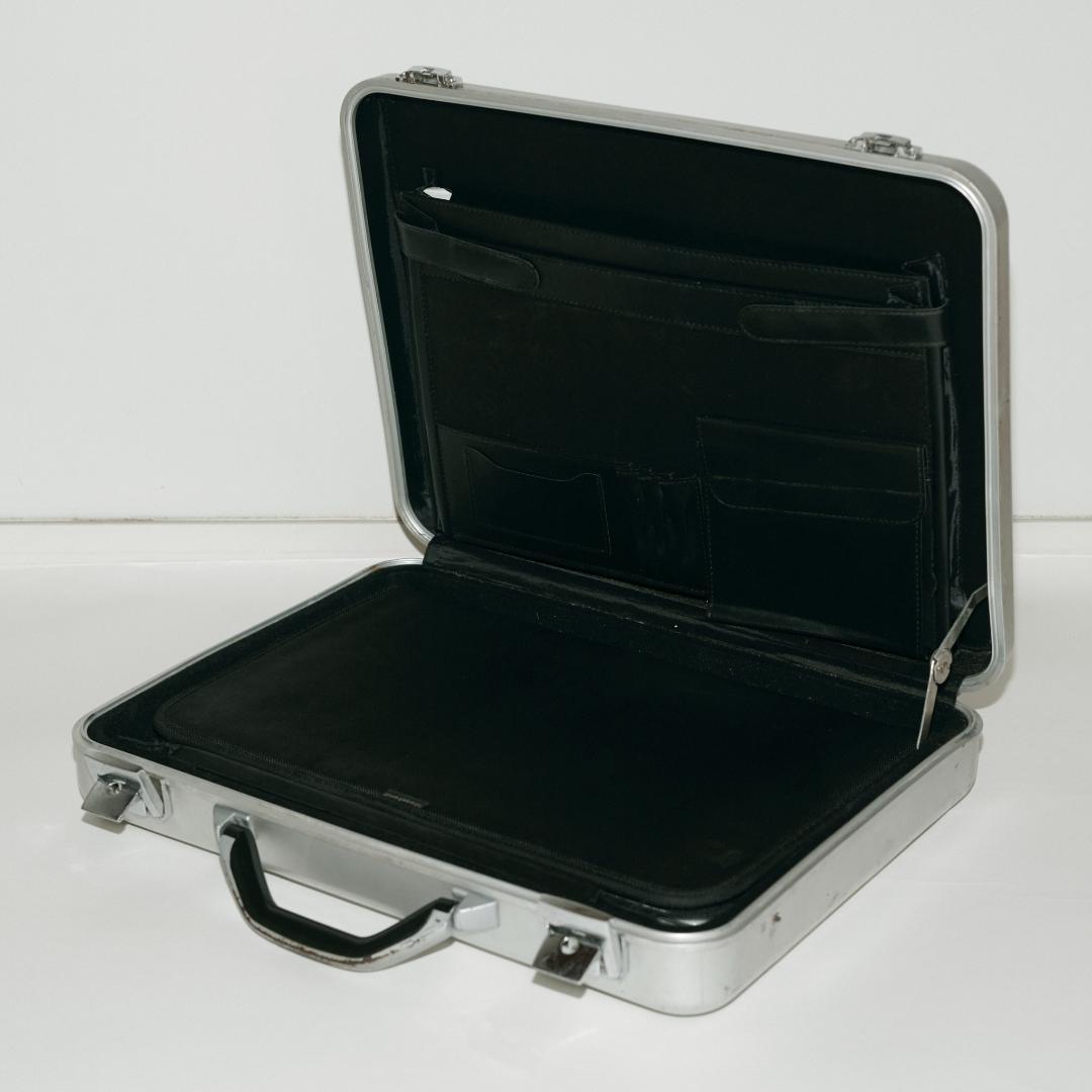 MacBook Pro 17-inch Late 2011 ハードケース付き