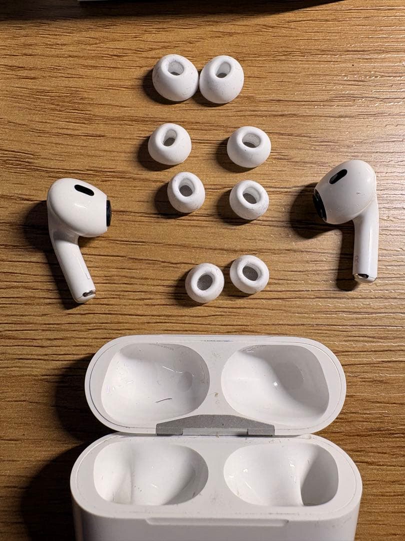 【正規品】AirPods Pro2USB-C/正規購入証明あり / 付属品完備