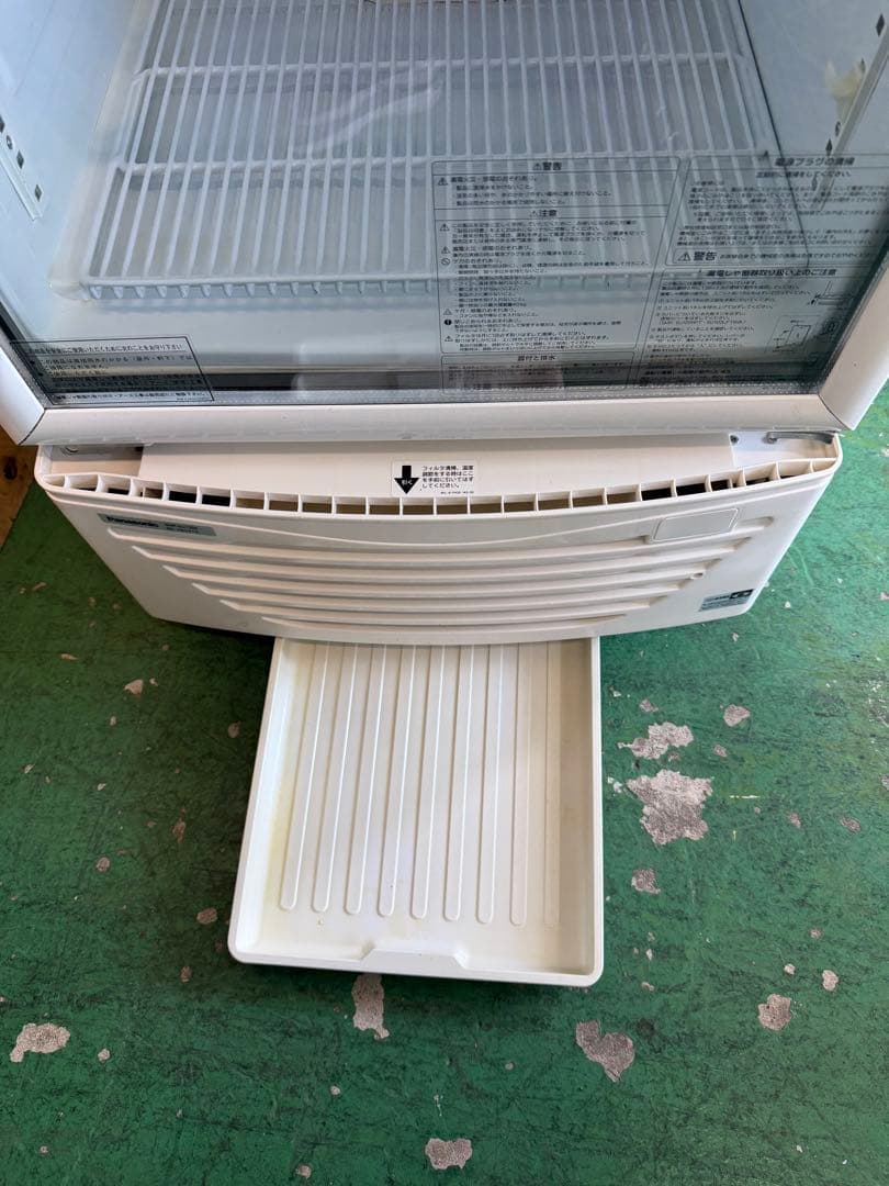 2013年 Panasonic冷蔵ショーケース 186L