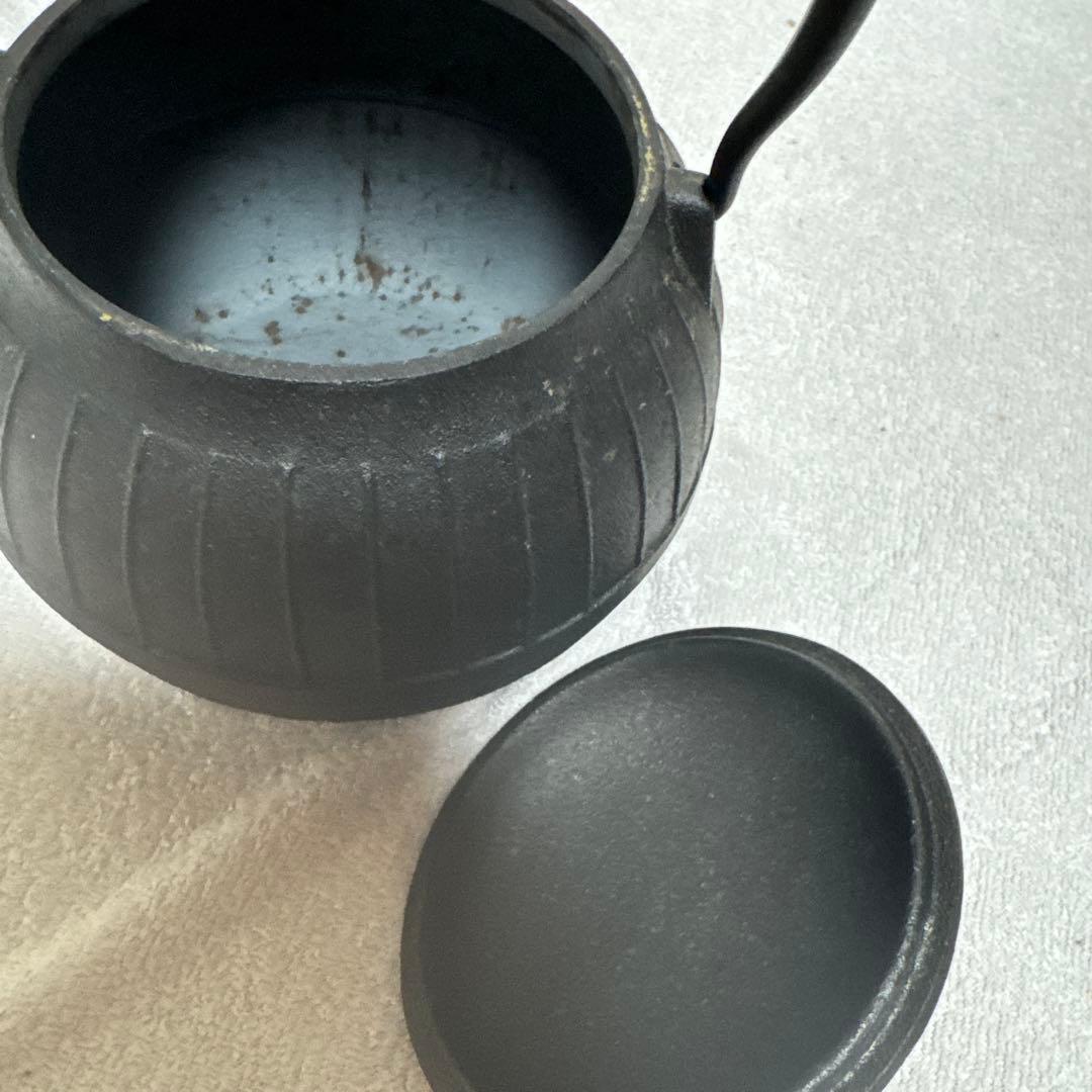 黒い鋳　鉄製鉄瓶　IH ガスok