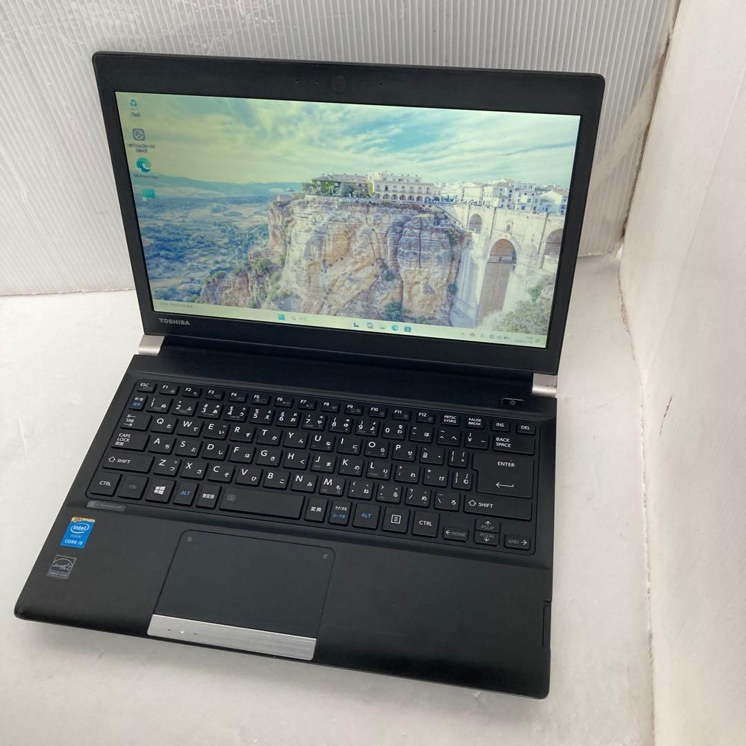東芝　TOSHIBA dynabook R734/Mノート PC