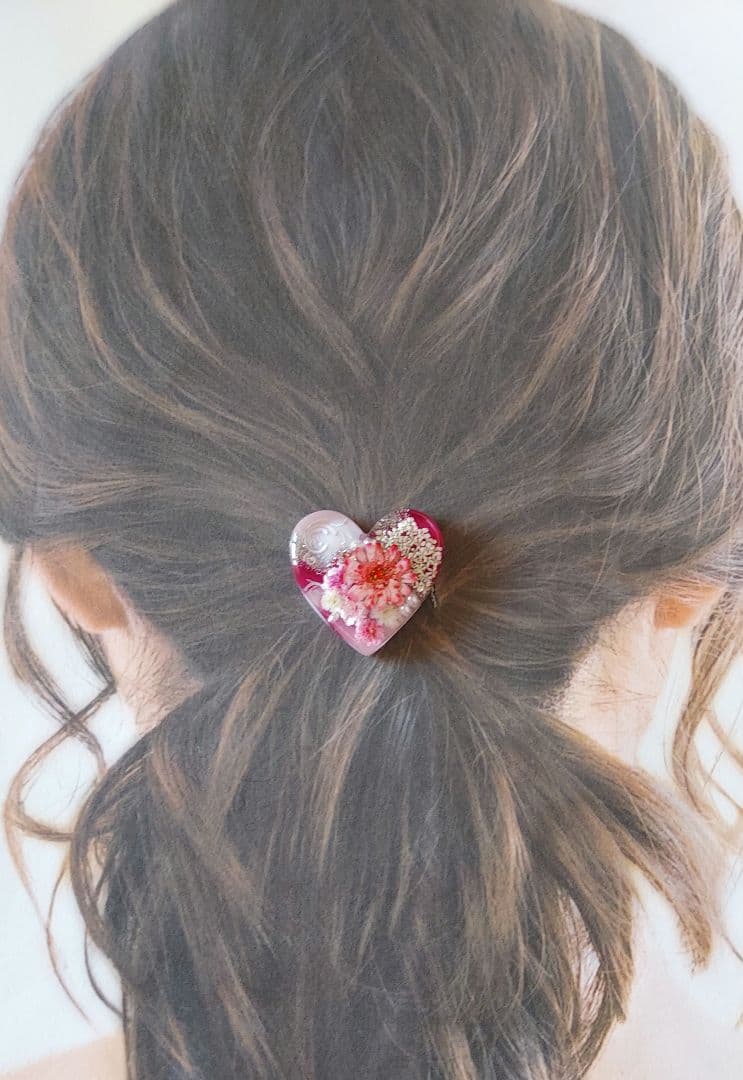 【1255】レジン　マトリカリア　ヘアゴム　ポニーフック　ブロ―チ　ハンドメイド