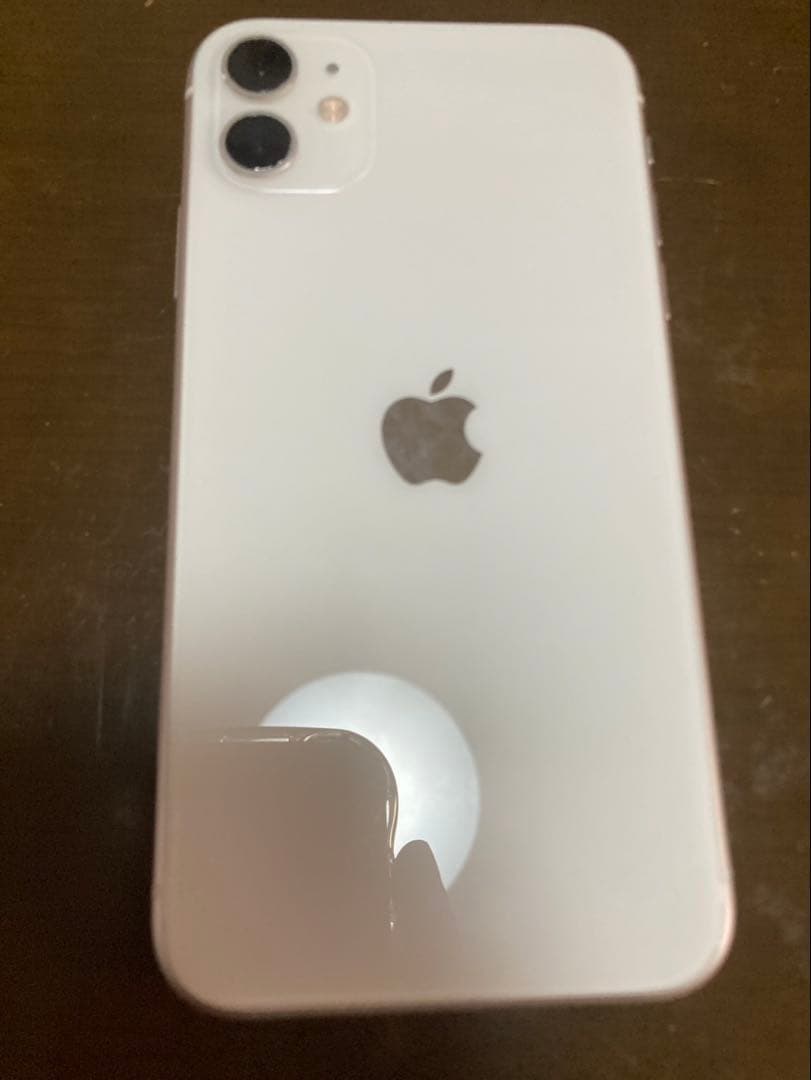 Apple iPhone 11 本体 ホワイト バッテリー100%