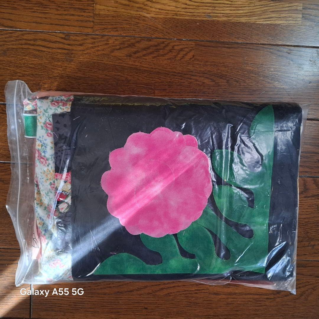 Kathy Mom ロケラニのキルトキット70×70センチ