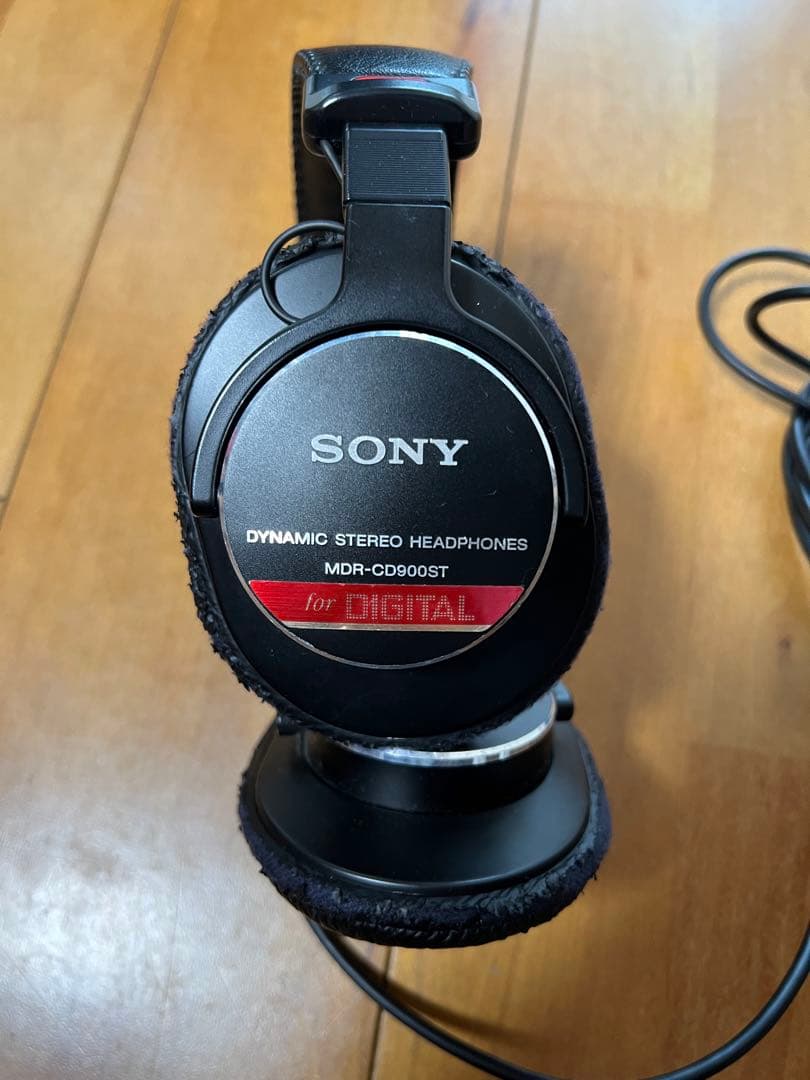 SONY MDR-CD900STスタジオモニターヘッドホン