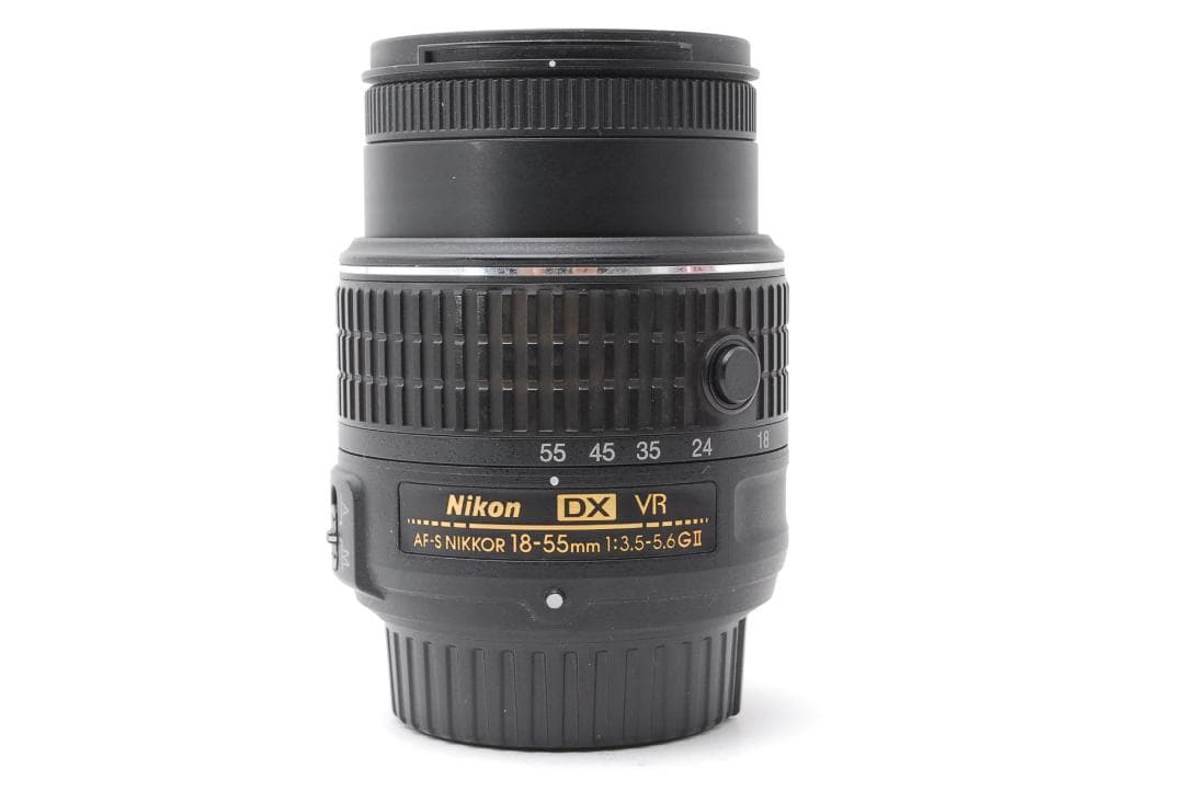 【希少カラー　レッド】Nikon D5500　WiFi　スマホ転送　自撮り　動画