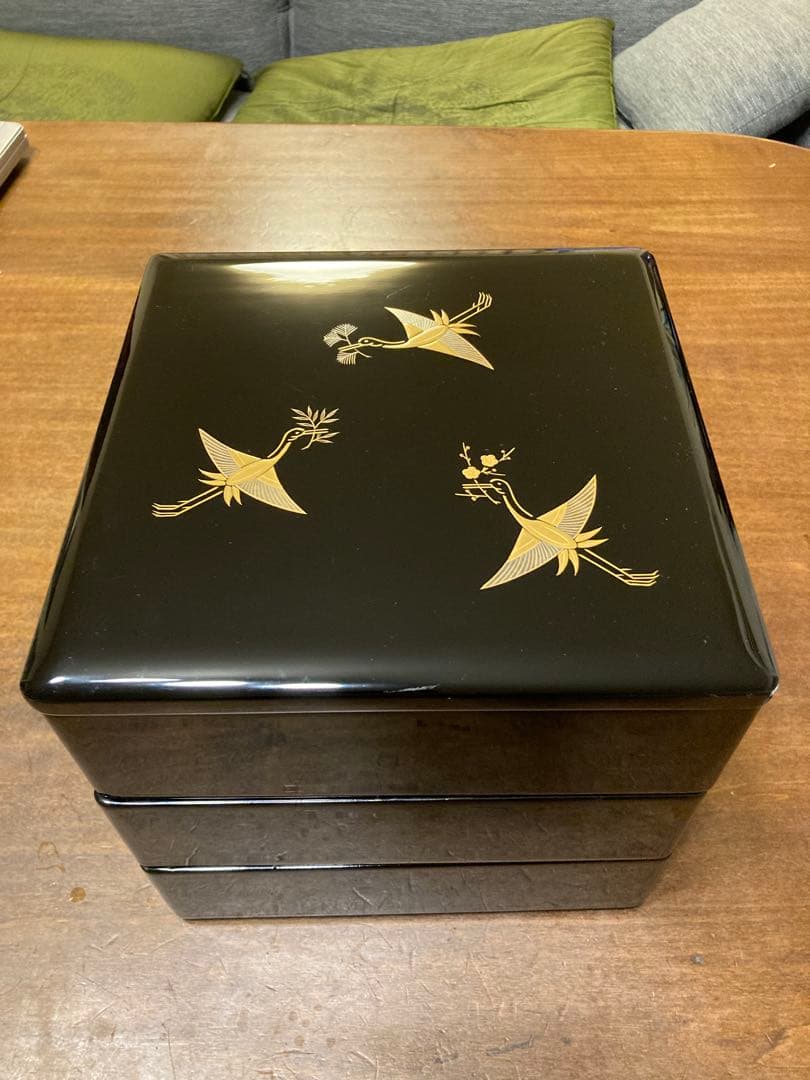重箱三段　象彦製