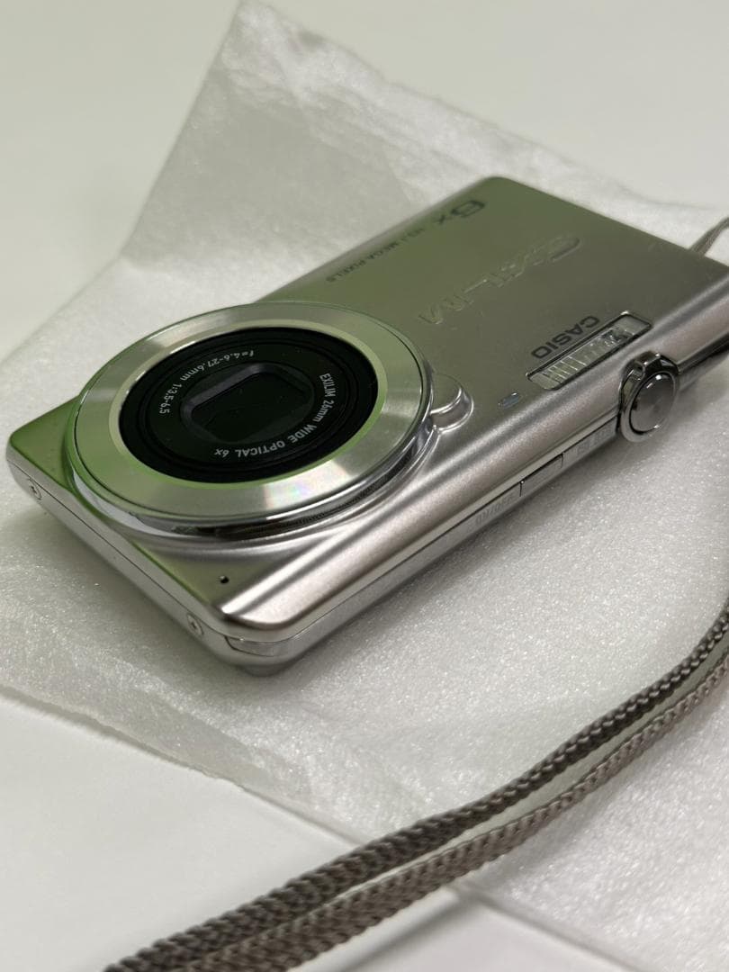 通電〇 CASIO EXILIM EX-ZS26 6x バッテリー付 F4754
