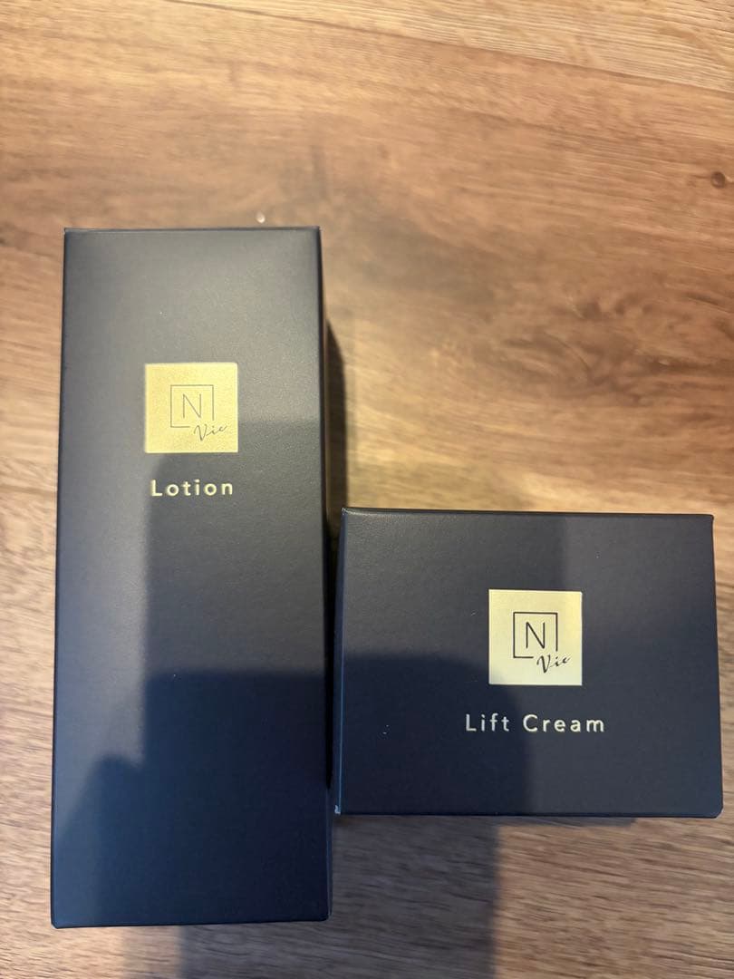 N organic Vie ローションとリフトクリームセット