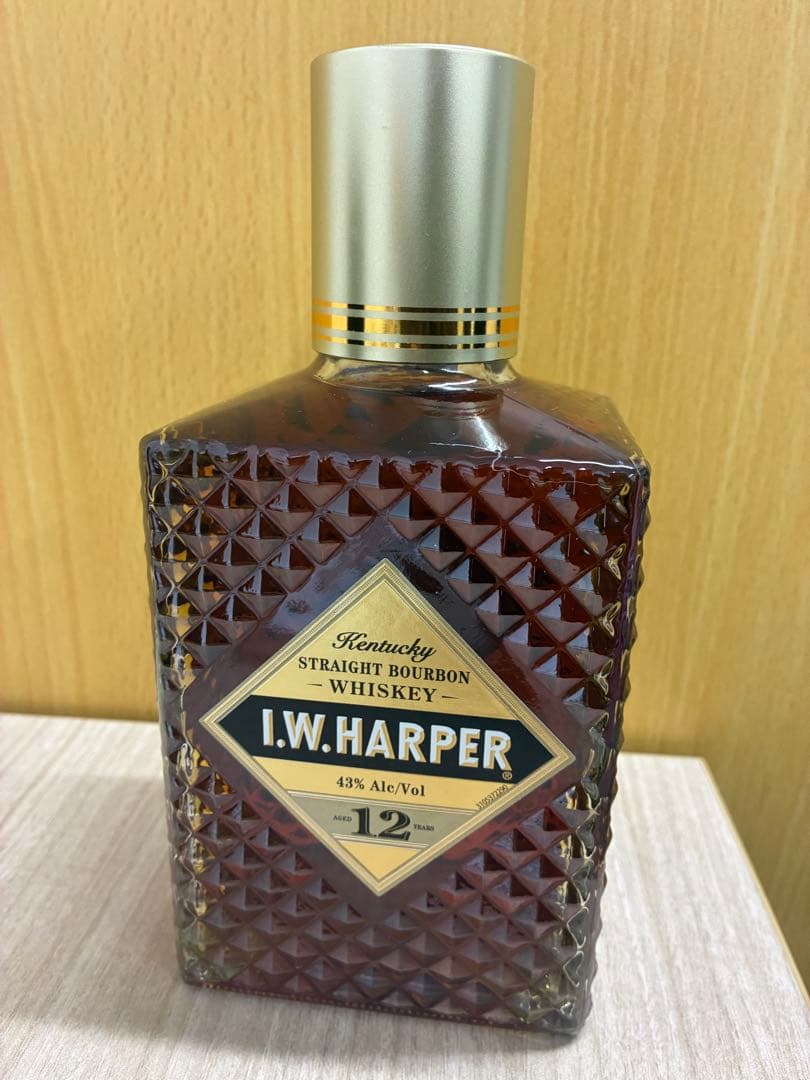【未開封新品】I.W. HARPER 12年 バーボンウイスキー
