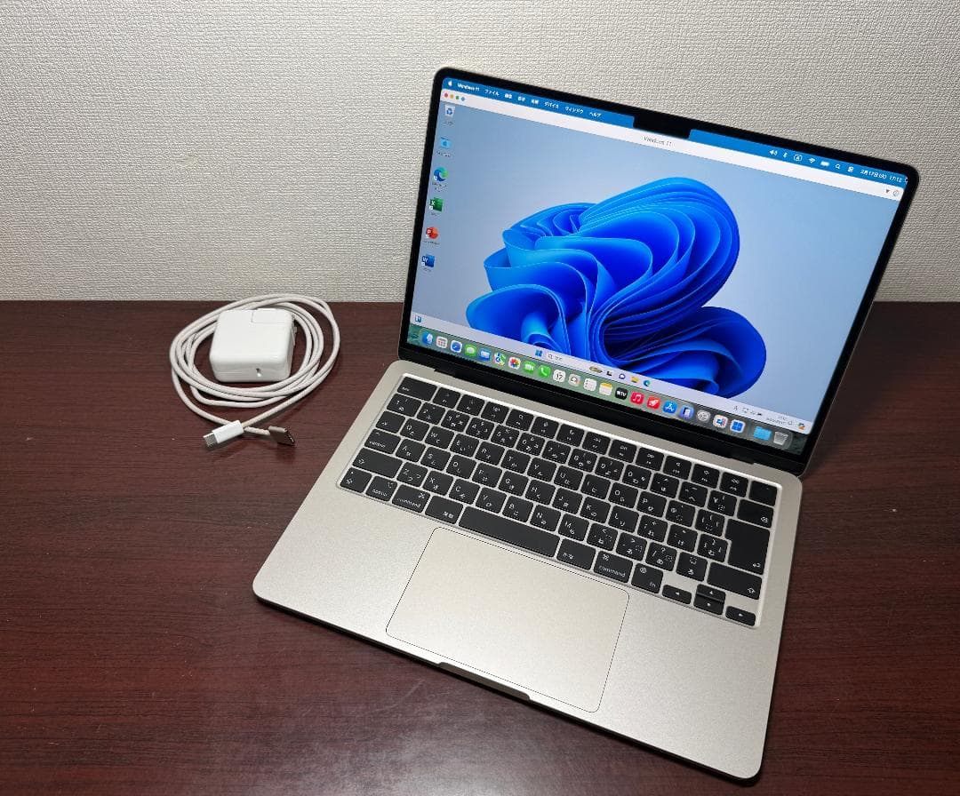 超美品 MacBook Air 2022 M2 8G SSD 256G