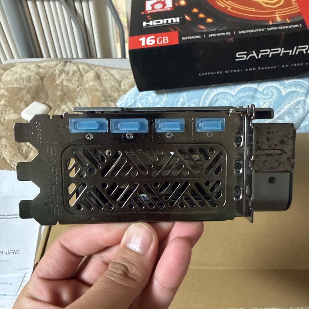 グラフィックボード・グラボ・ビデオカード Sapphire Radeon RX 7800 XT Nitro+ 16GB