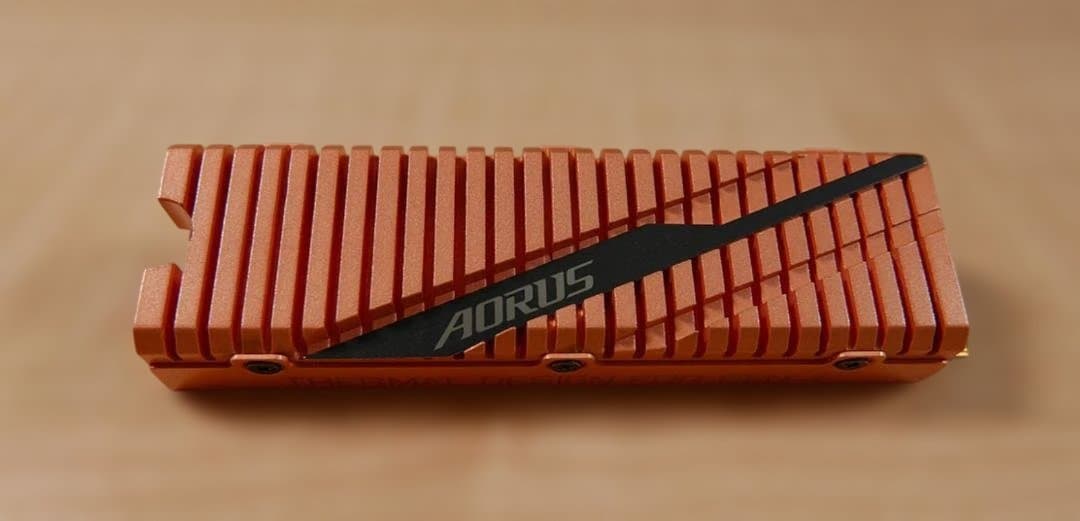 AORUS NVMe Gen4 SSD（GP-ASM2NE6100TTTD）