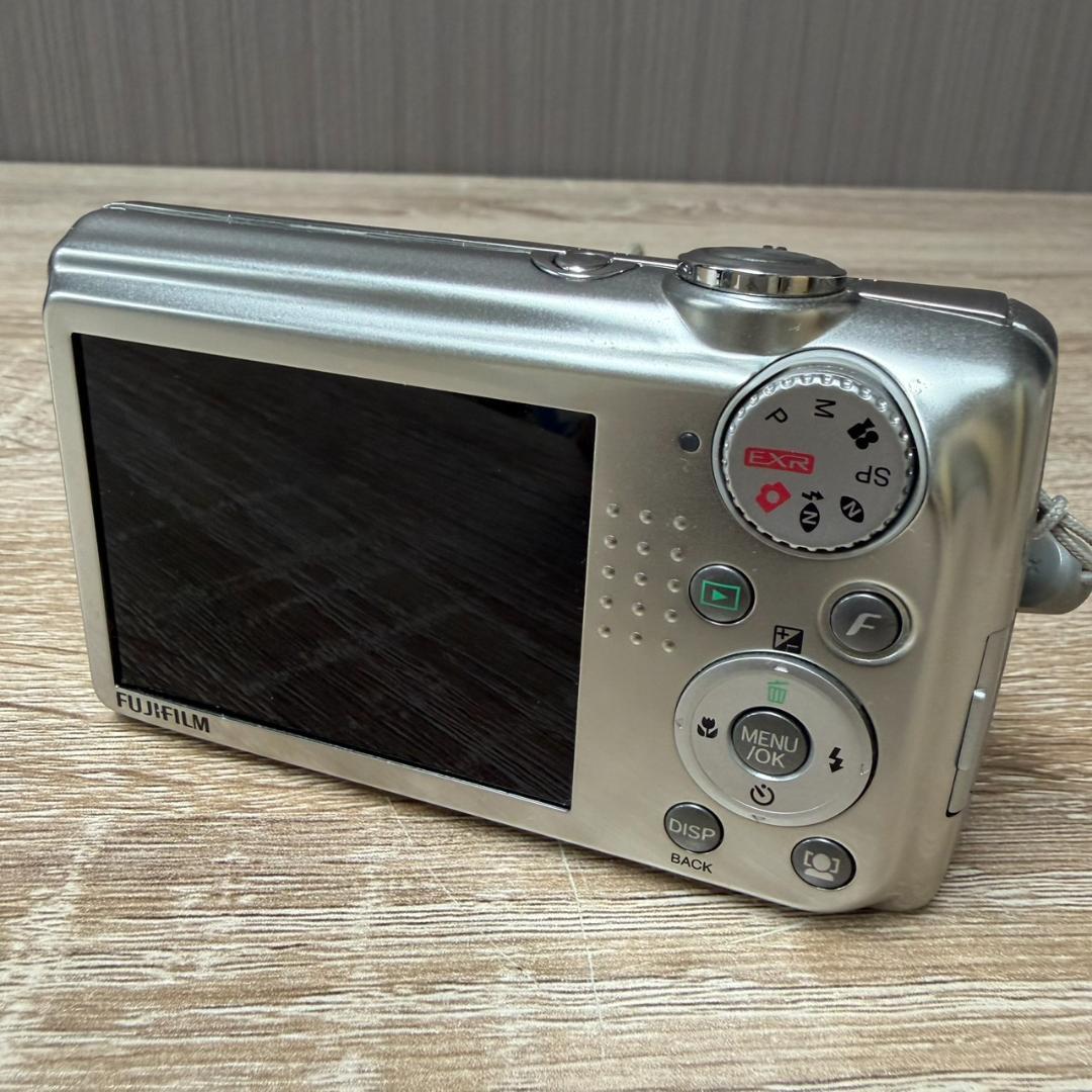781371/FUJIFILM FINEPIX F70 EXR カメラ